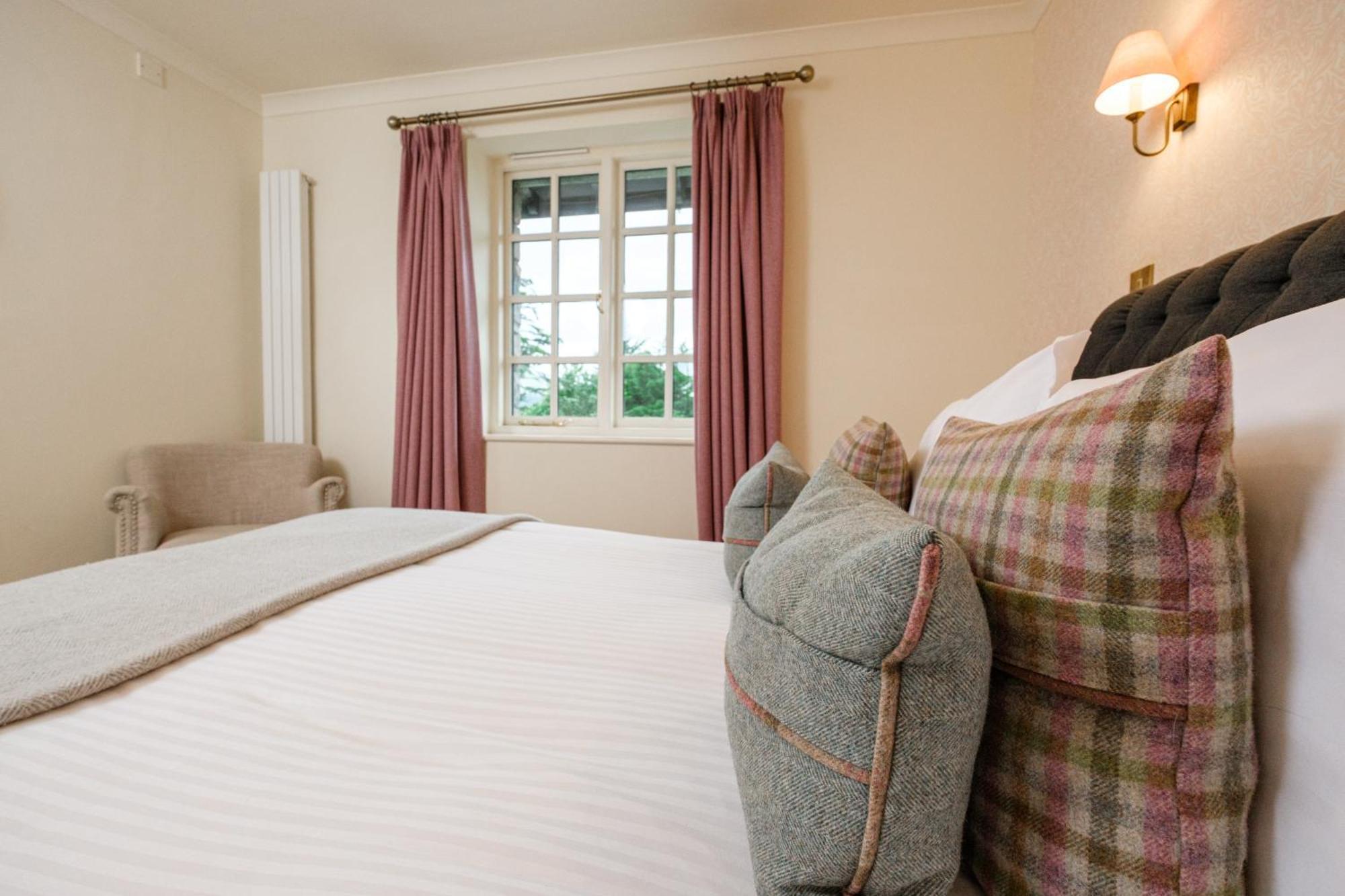 Ravenstone Manor Hotel Bassenthwaite Ngoại thất bức ảnh